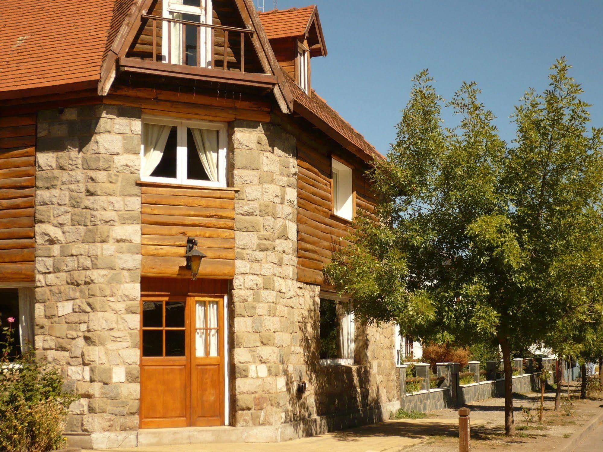 Hotel Turismo San Martín de los Andes Exterior foto