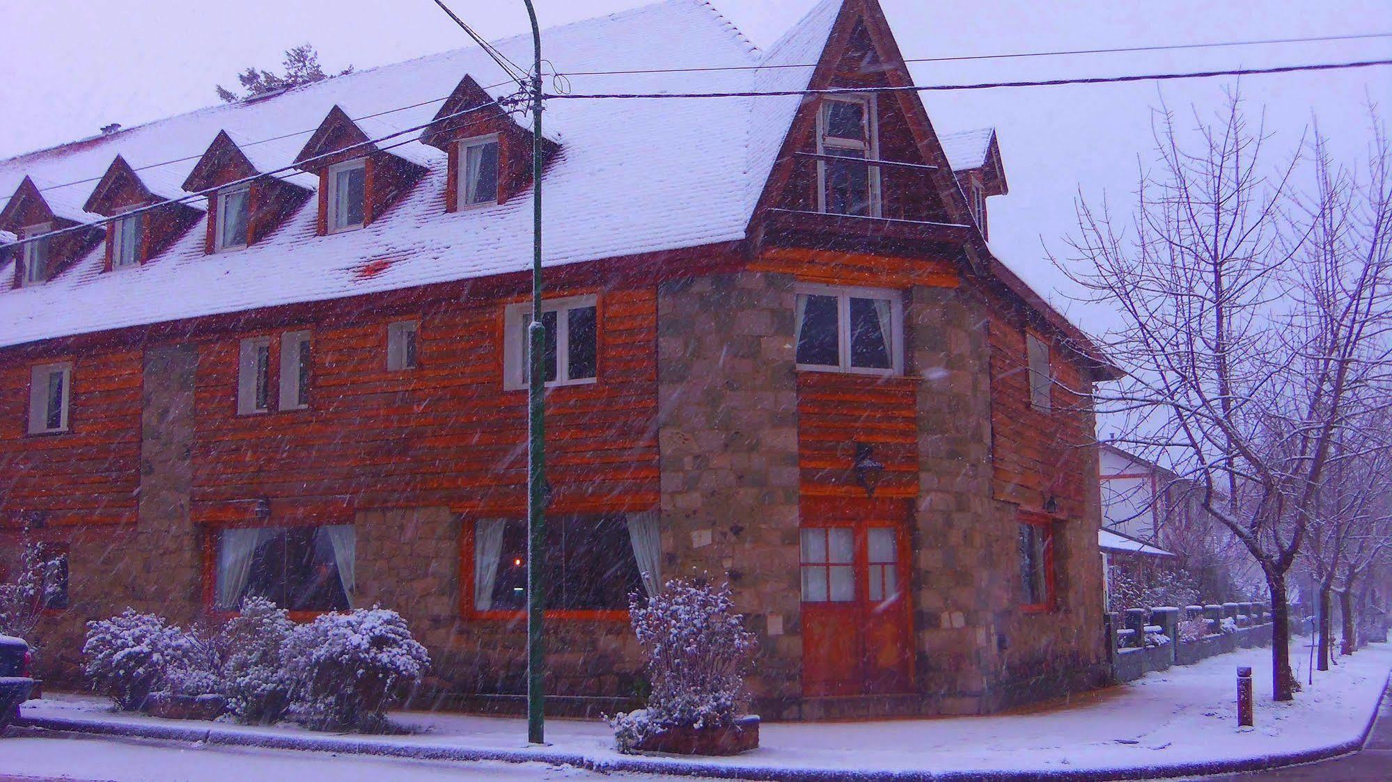 Hotel Turismo San Martín de los Andes Exterior foto
